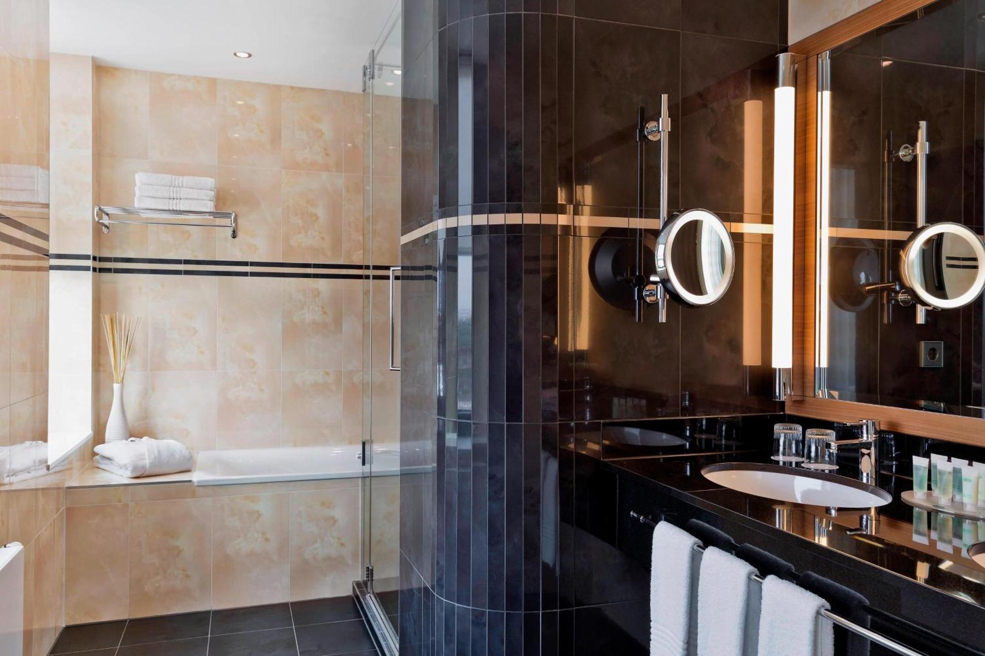 Hotel Courtyard Prater/messe 4*